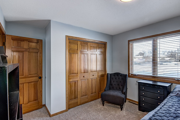 10 - Main Level Bedroom - 1-4