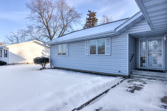20 - Exterior-1