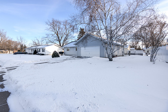 20 - Exterior-2