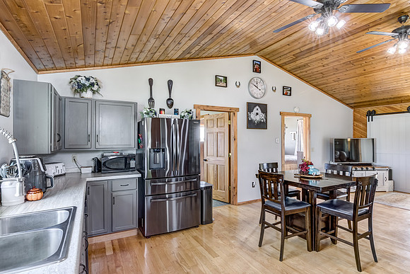 03 - Kitchen-4