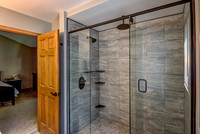 07 - Primary Bathroom-2