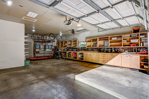 17a - Garage-2