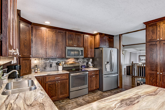 03 - Kitchen-1b