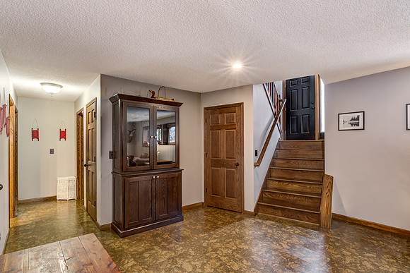 13 - Lower Living Room-5b
