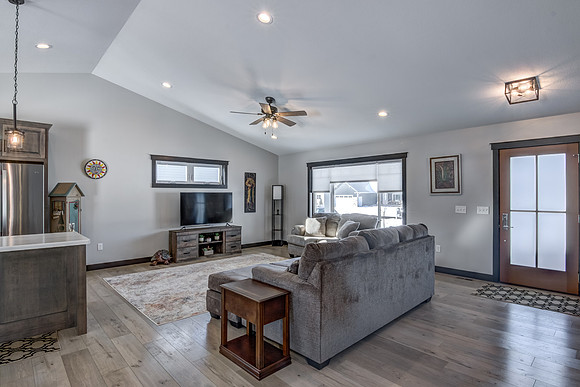02 - Living Room-2-7