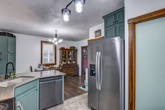 03 - Kitchen-4