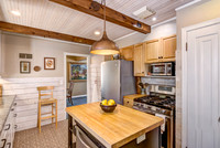 03 - Kitchen-3