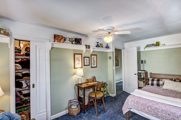 11 - Upper Level Bedroom - 2-2