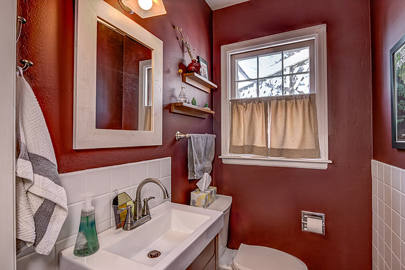 12b - Bathroom-3