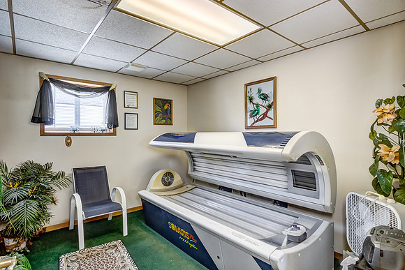 10 - Main Level room - 2-1