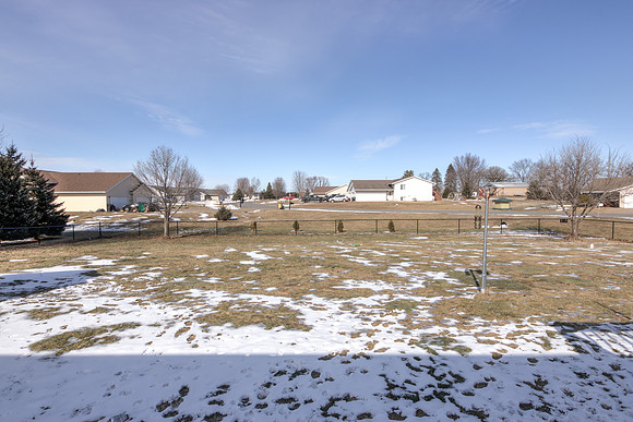 19 - Backyard-03