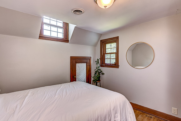 11 - Upper Level Bedroom - 2-1