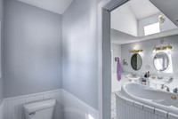 07 - Primary Bathroom-2