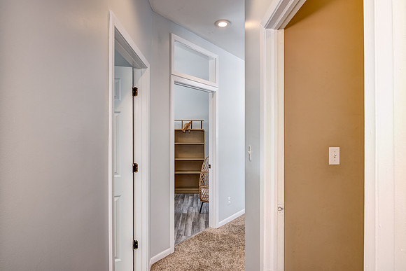 16A - Interior-2