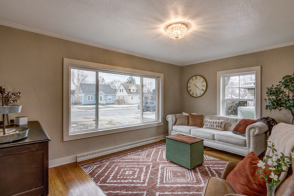 02 - Living Room-6