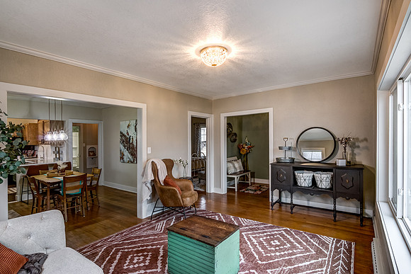 02 - Living Room-2-Edit