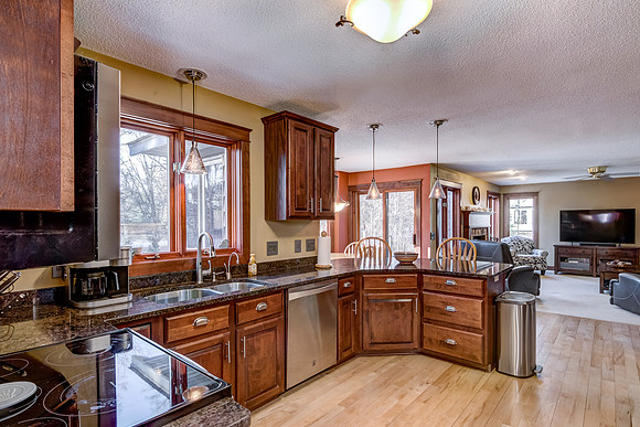 03 - Kitchen-6