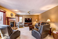 05 - Family Room-2