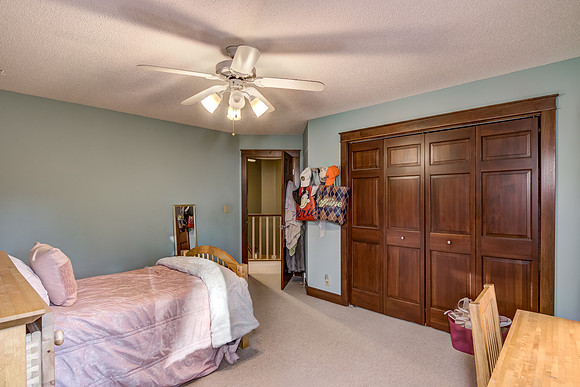 11 - Upper Level Bedroom - 2-2