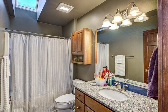 12b - Bathroom-1