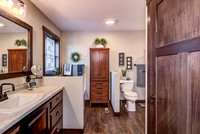 07 - Primary Bathroom-1