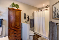 07 - Primary Bathroom-4