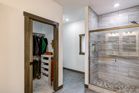 07 - Primary Bathroom-1-Edit
