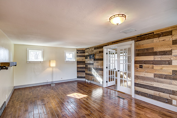 02 - Living Room-1