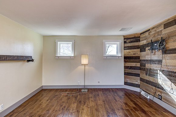 02 - Living Room-5