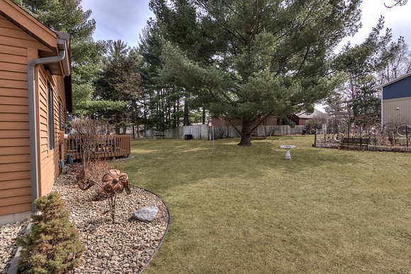 19 - Backyard-5-Edit