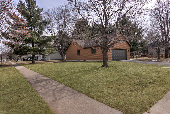 20 - Exterior-3-Edit