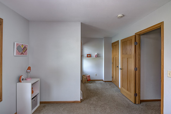 11 - Upper Level Bedroom - 1-3