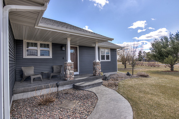 20 - Exterior-1