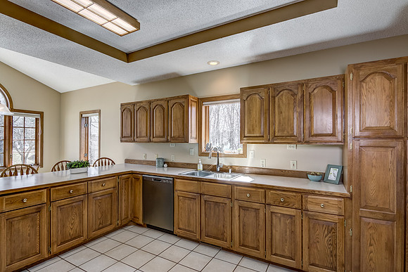 03 - Kitchen-6
