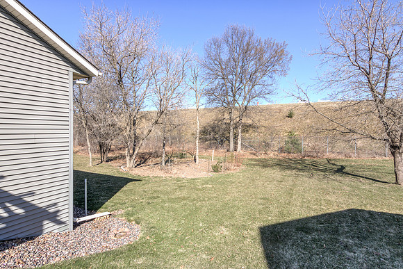 19 - Backyard-08
