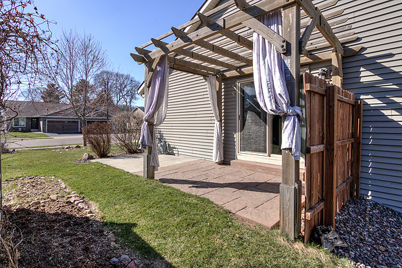 20 - Exterior-5