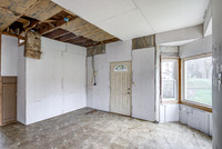 02 - Living Room-1