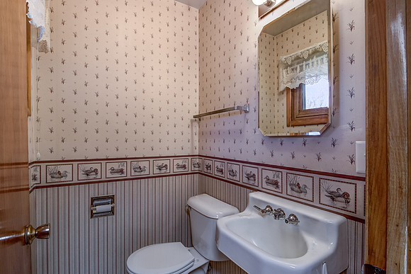12b - Bathroom-2