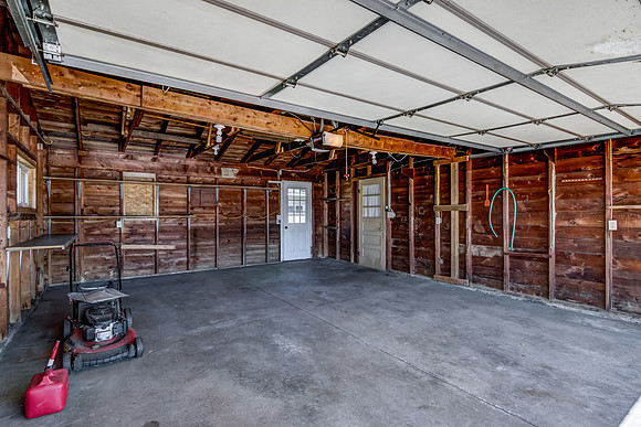 17a - Garage-1