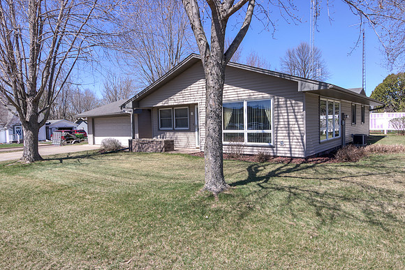 20 - Exterior-4