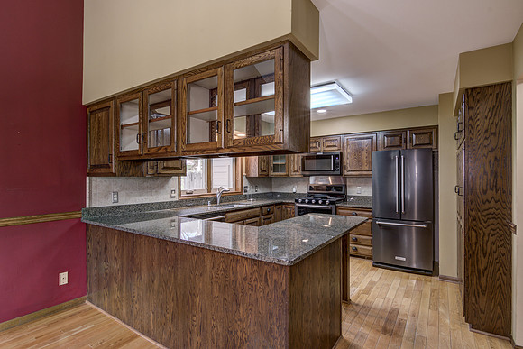 03 - Kitchen-1