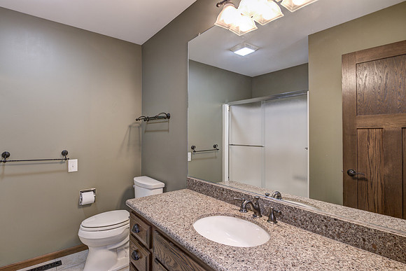 12b - Bathroom-2