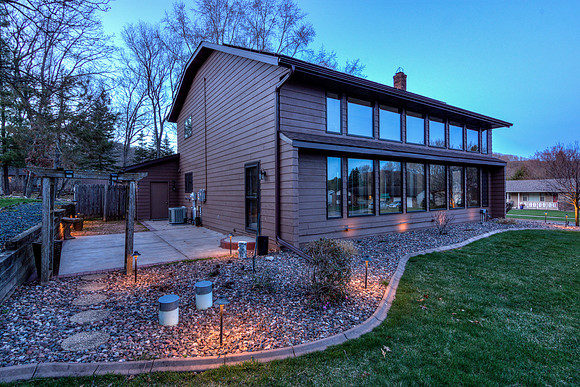 20 - Exterior-12