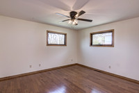 06 - Primary Bedroom-1