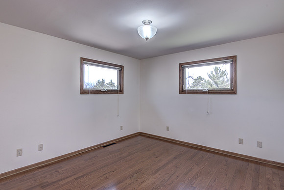 10 - Main Level Bedroom - 1-1