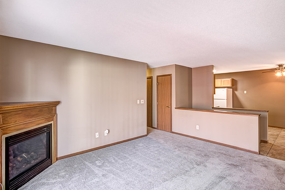 02 - Living Room-2
