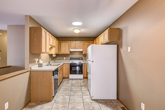 03 - Kitchen-2