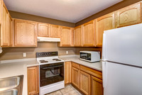03 - Kitchen-4