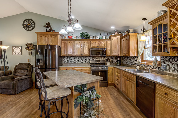 03 - Kitchen-3