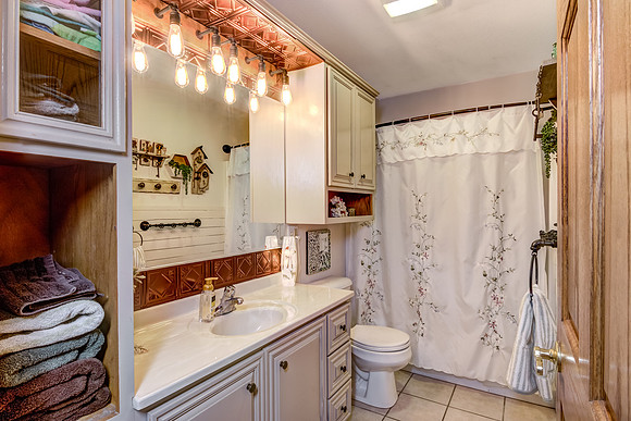 12b - Bathroom-1